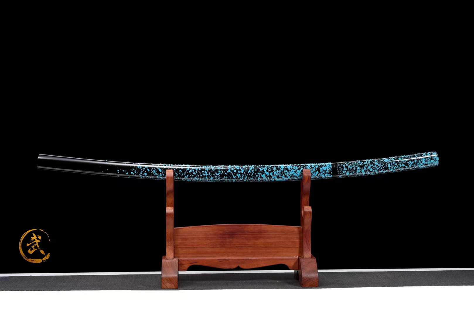 The Towairaito Purotosu Handmade Katana High Carbon Steel
