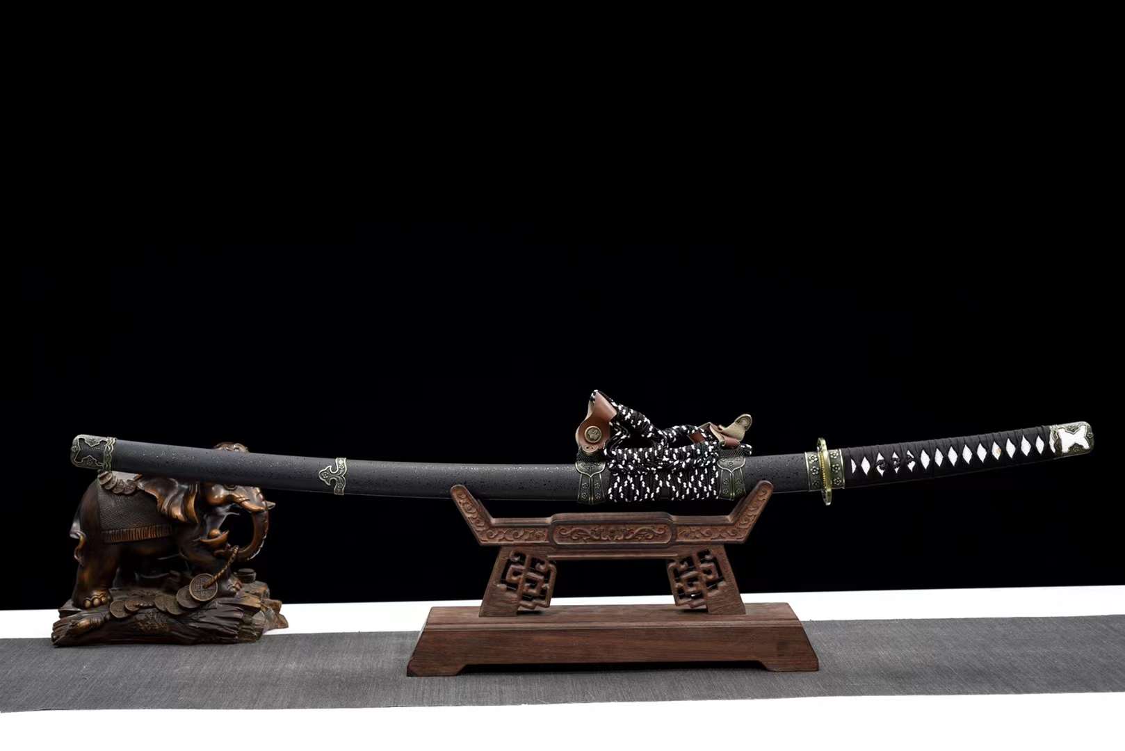 The Shimo Tamashi Handmade Katana Manganese Steel-Romance of Men