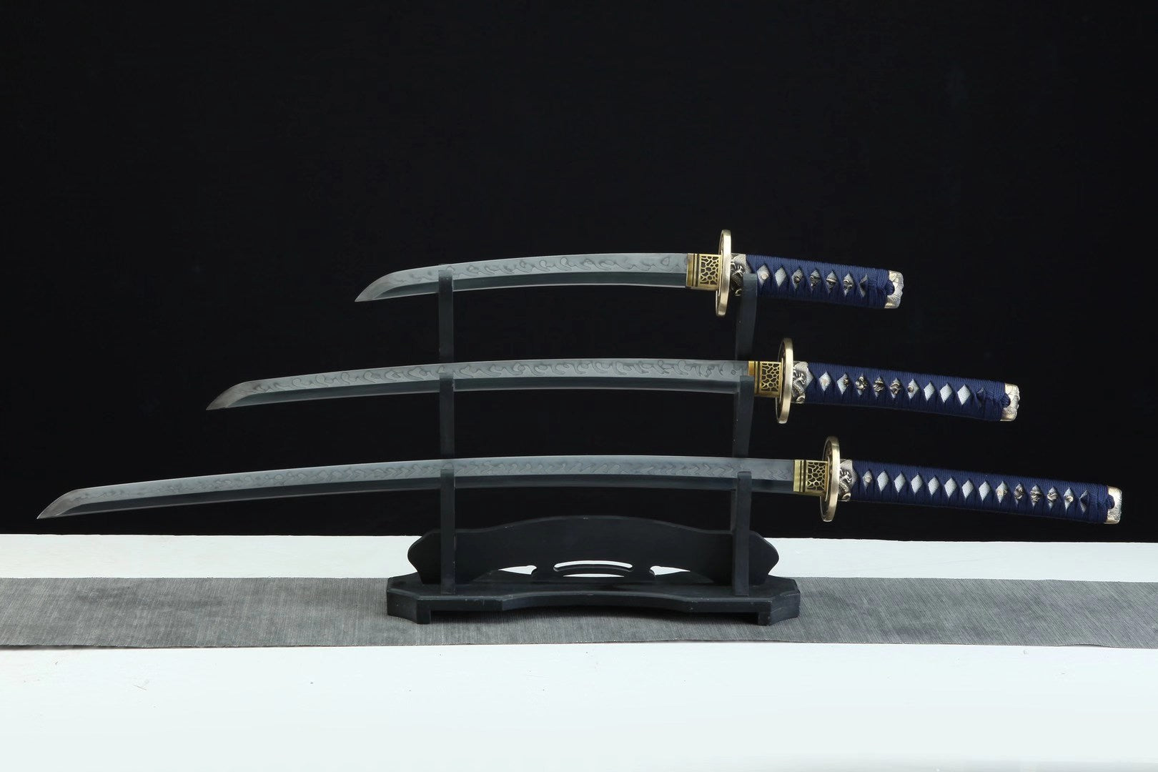 The Kogane Notoshi Handmade Katana Set Clay Tempered T10 Steel