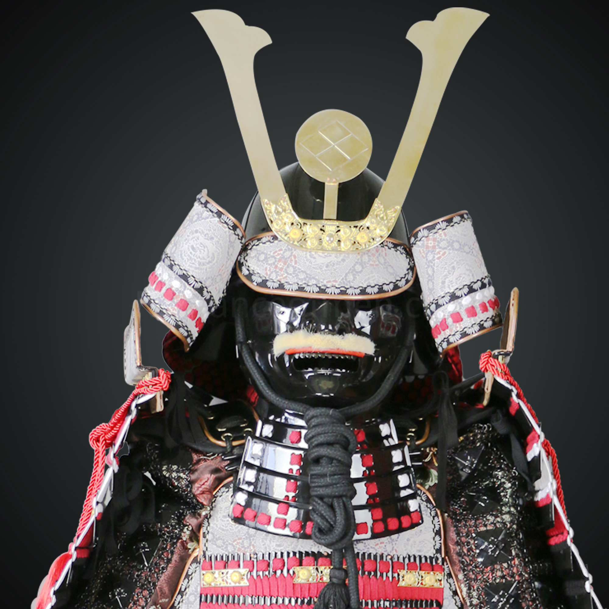 Yamanaka Yukimori Black & Red Samurai Armor Oyoroi Style Kuwagata Mead Yamanaka Yukimori Black & Red Samurai Armor Oyoroi Style Kuwagata Mead