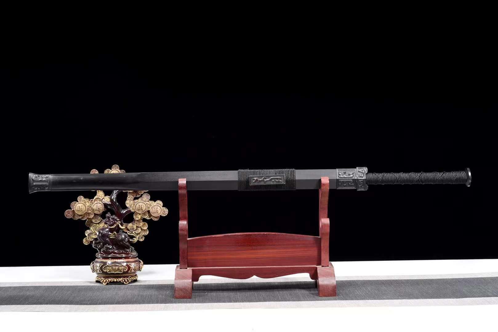 The Karami Shikkan Handmade Chinese Sword Manganese Steel-Romance of Men